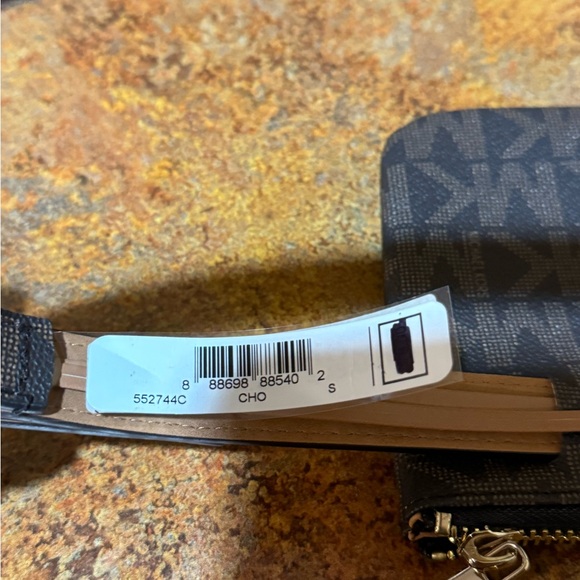 Michael Kors belt bag, NWT - Picture 5 of 6